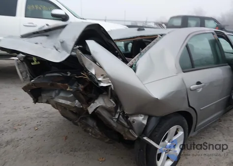 2009 Ford Fusion Se z USA, uszkodzony, nr VIN 3FAHP07Z89R206186